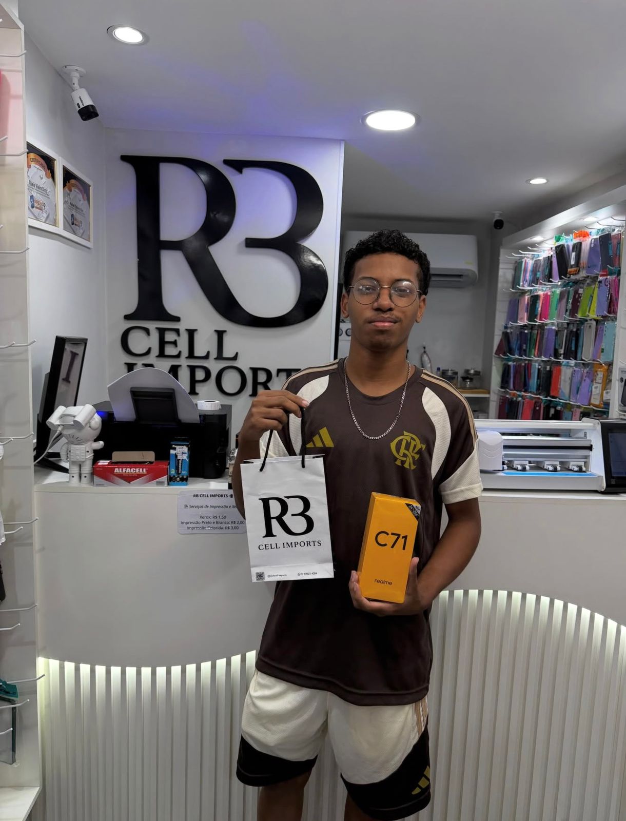 Cliente RB Cell Imports 8