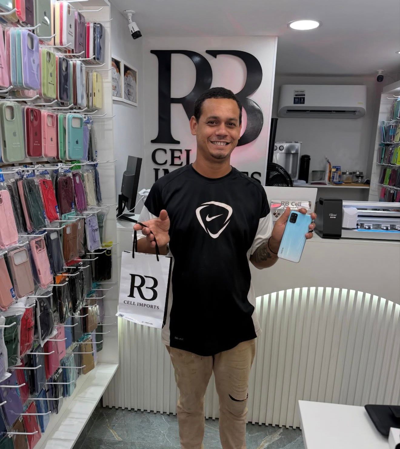 Cliente RB Cell Imports 2